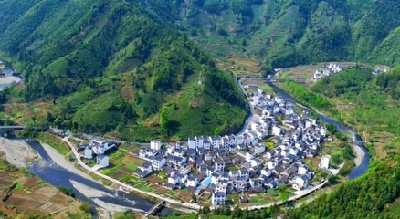 安徽休宁县:深山翡翠--磻村