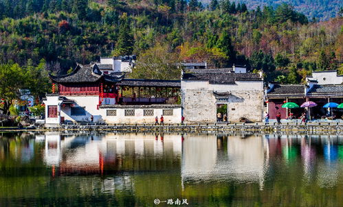 一到深秋,黄山 第二古村 就美成油画,让人流连忘返